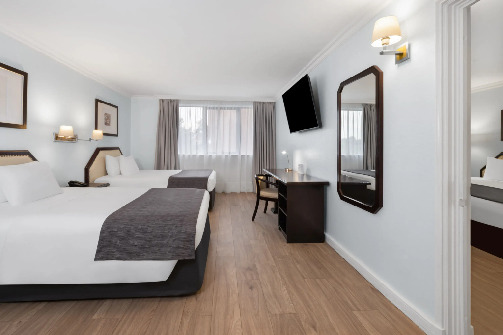 Wyndham Garden Santiago Kennedy - Général