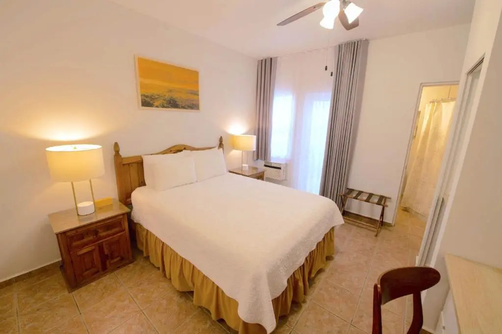 The Lazy Parrot Inn - Chambres