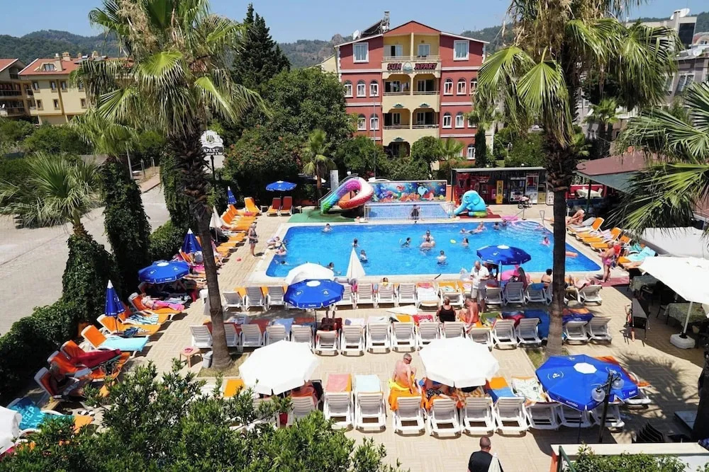 Sun Apartments
