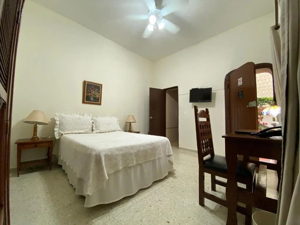 Economy room