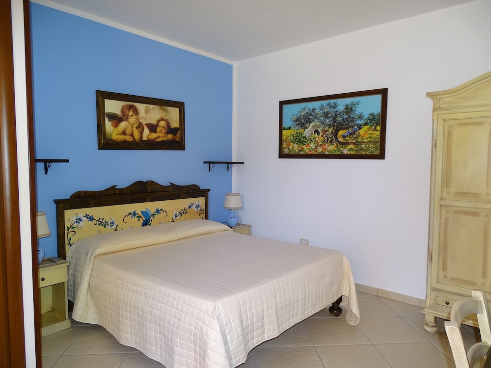 Standard room with balcony and with garden view