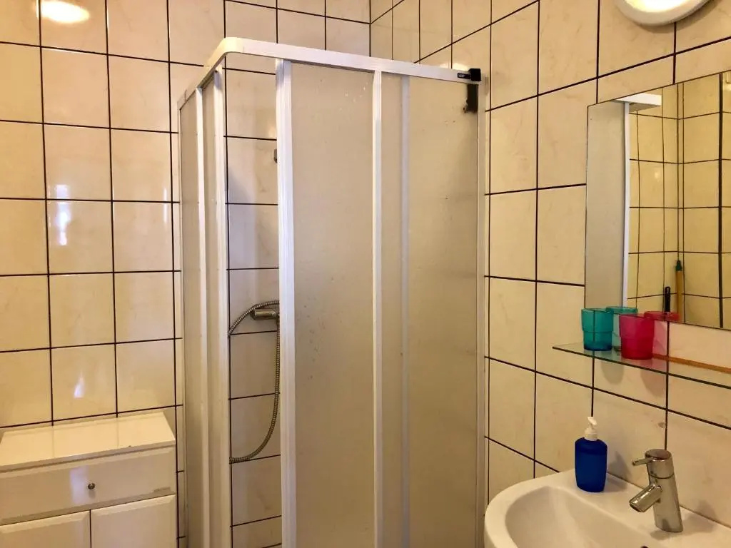Economy Double room (full double bed)