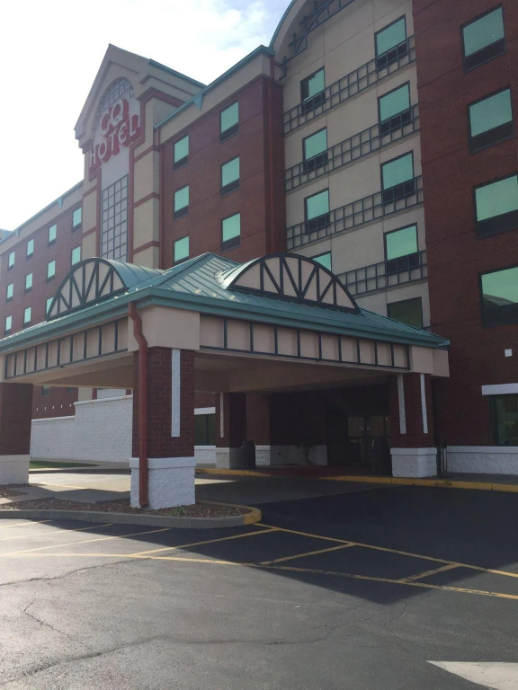 Casino Queen Hotel