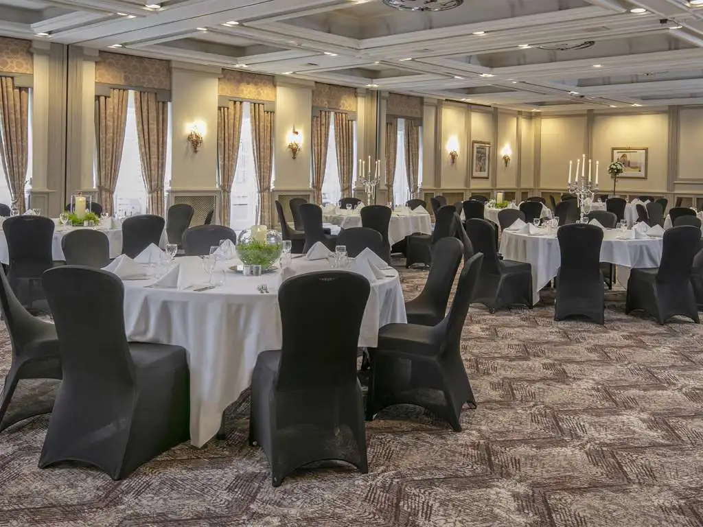 Oulton Hall Hotel, Spa & Golf Resort - Général