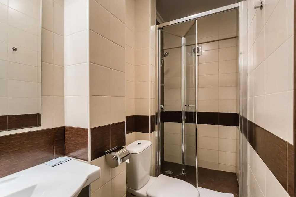 Двухместный номер Standard двуспальная кровать в Университетская