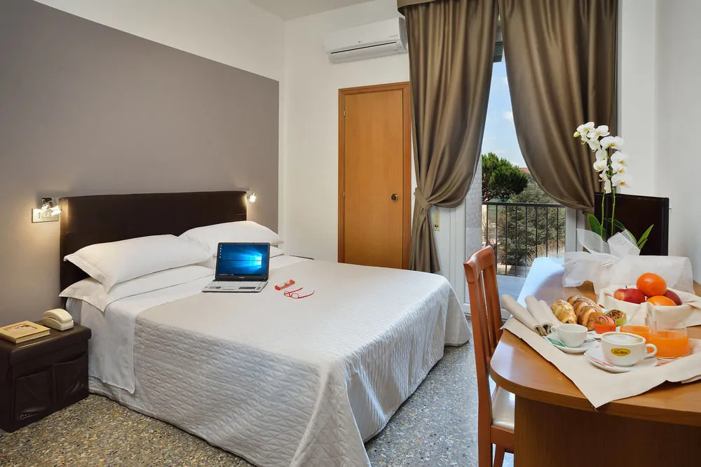 Hotel Piero Della Francesca - Général
