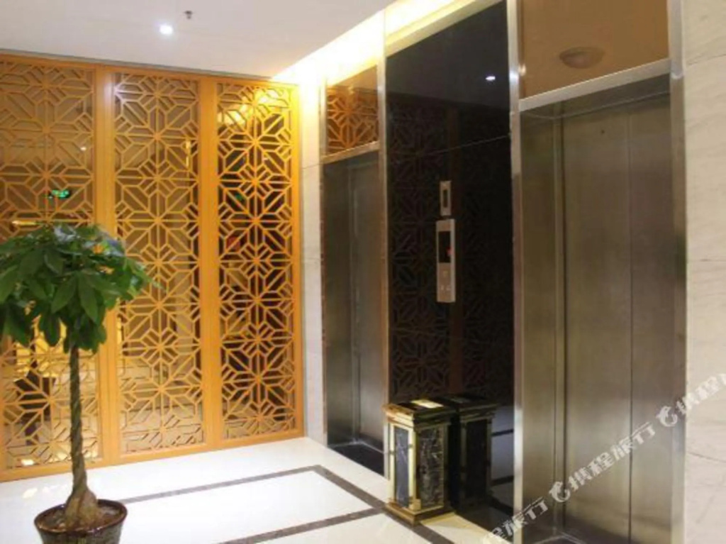 Sichuan Hongbo Hotel - Meishan - фото 2