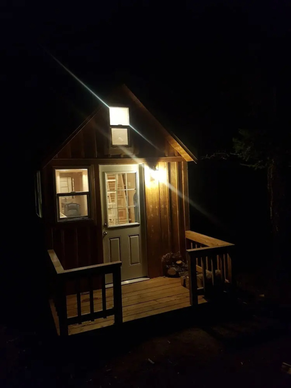 Secluded Tiny Home Fairmont - фото 17