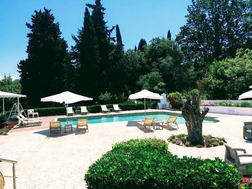 Summer Wine Friendly Resort