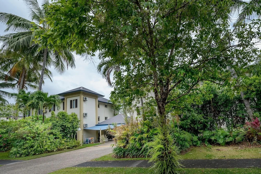 18 Central Plaza Port Douglas