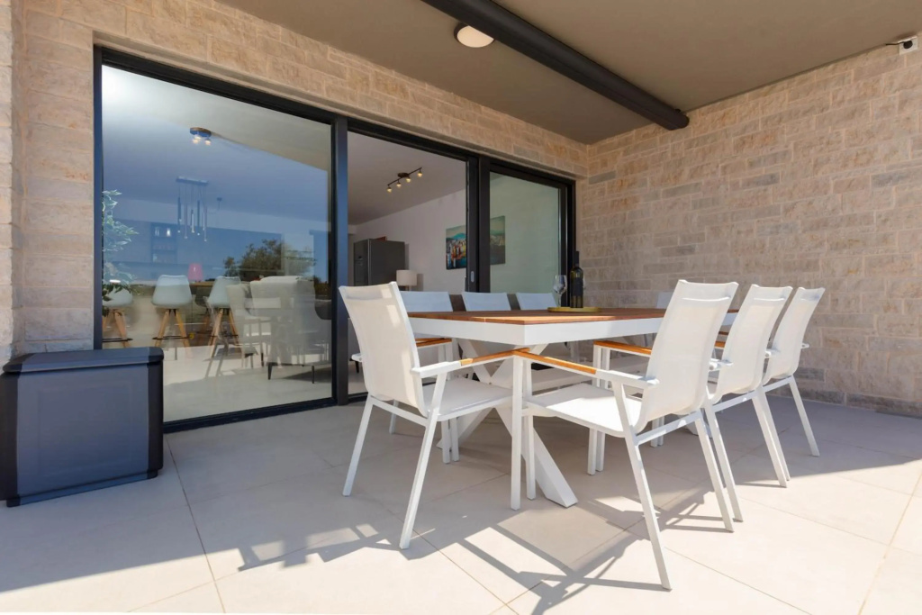 Apartman Oranž