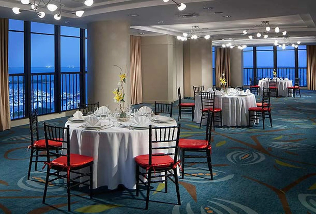 Courtyard Miami Coconut Grove