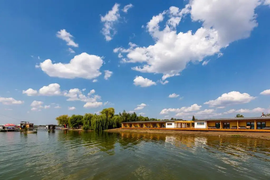 Halfarock Vízi-Erdei Apartmanház - фото 3