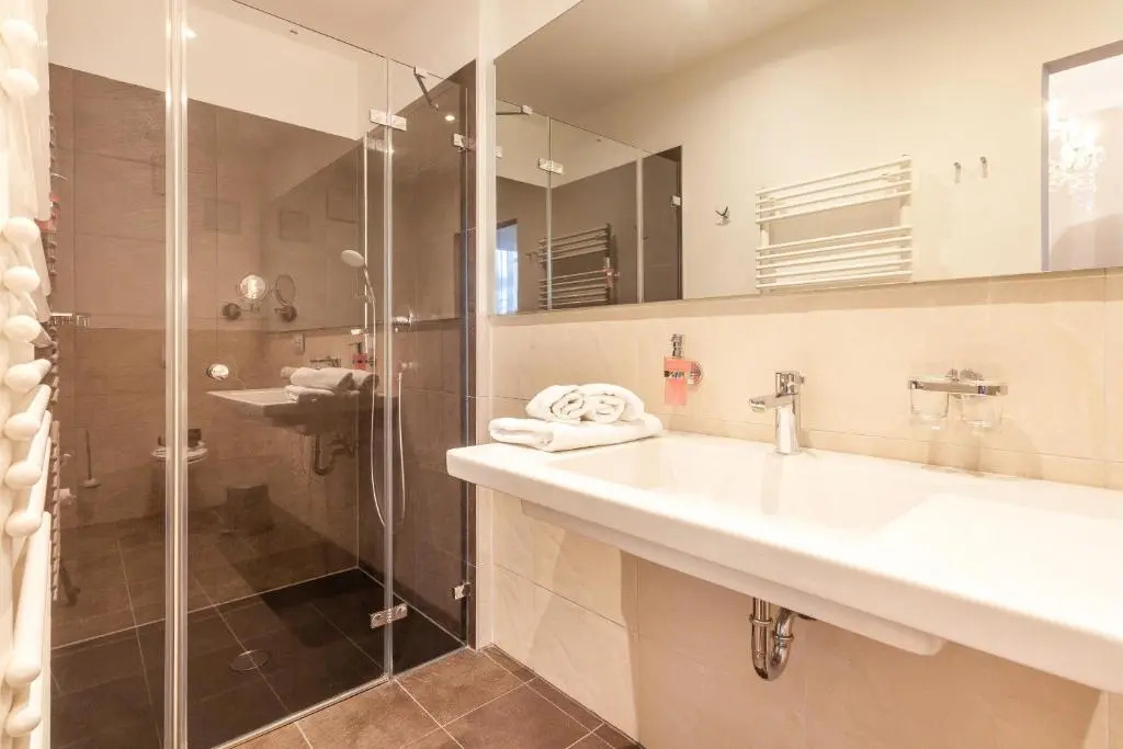 Hotel Vier Jahreszeiten Binz - Chambres