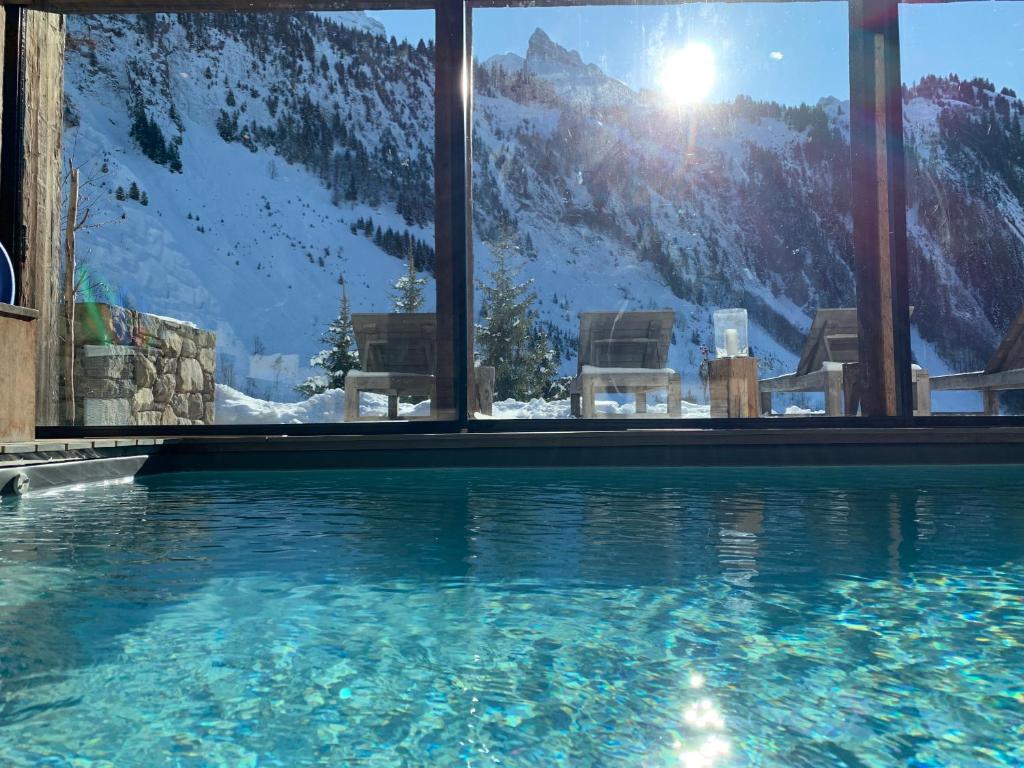 Chalet 1864 by null