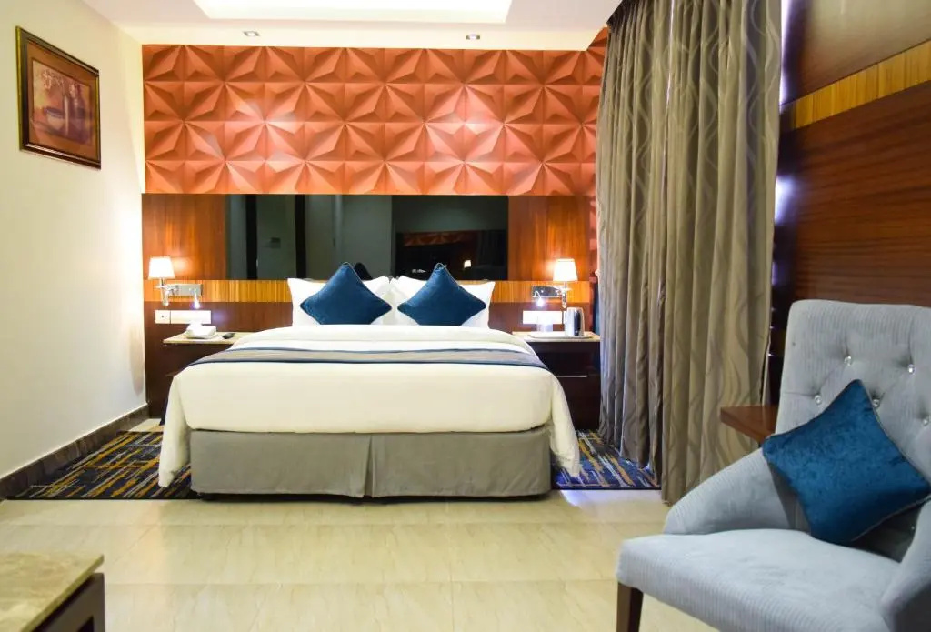 RG Royal Hotel and Convention - Chambres