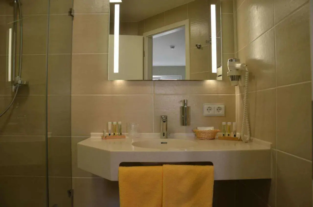 Hotel photo 25
