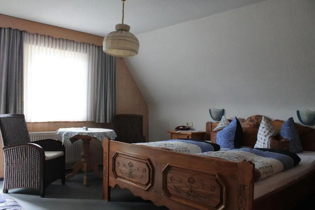 Hotel Zur Erholung - Chambres