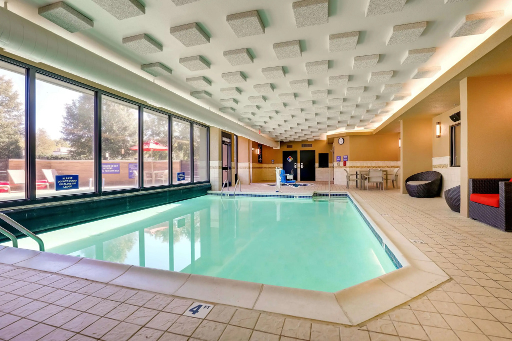 Drury Inn & Suites Charlotte University Place - Général