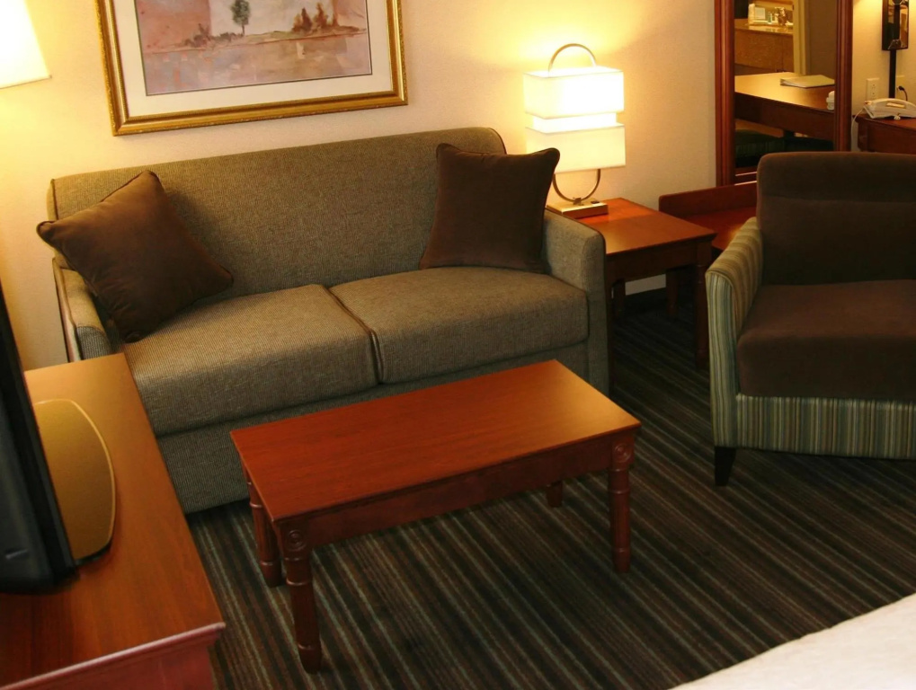 Lobby & Reception