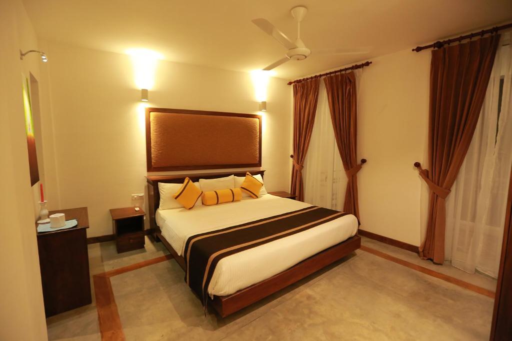 Refresh Hotel