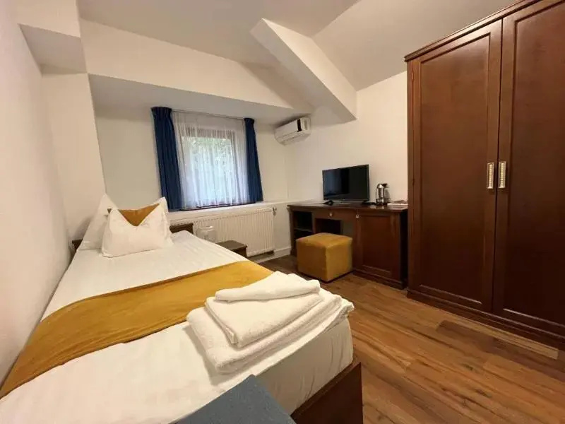 Bassiana Hotel - Chambres