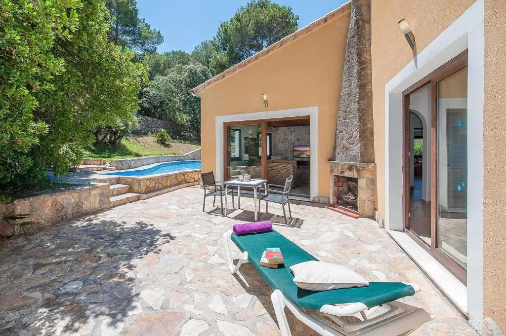 3 Bedrooms Villa