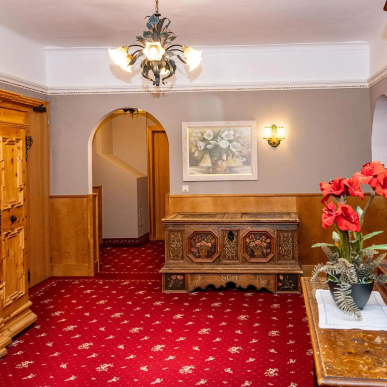 Hotel Lebzelter — 2