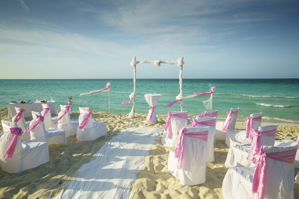 Beach & Waterfront
