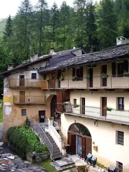 Hotel photo 12