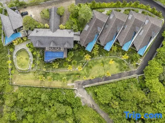 Khaya Luxury Villas