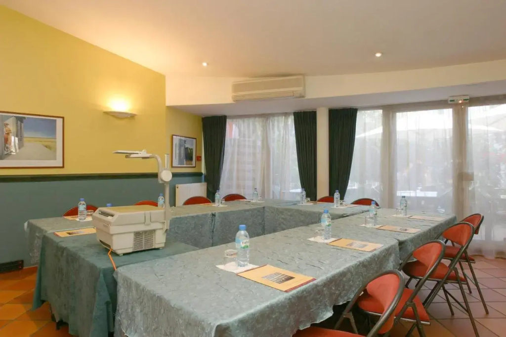 Hotel photo 16