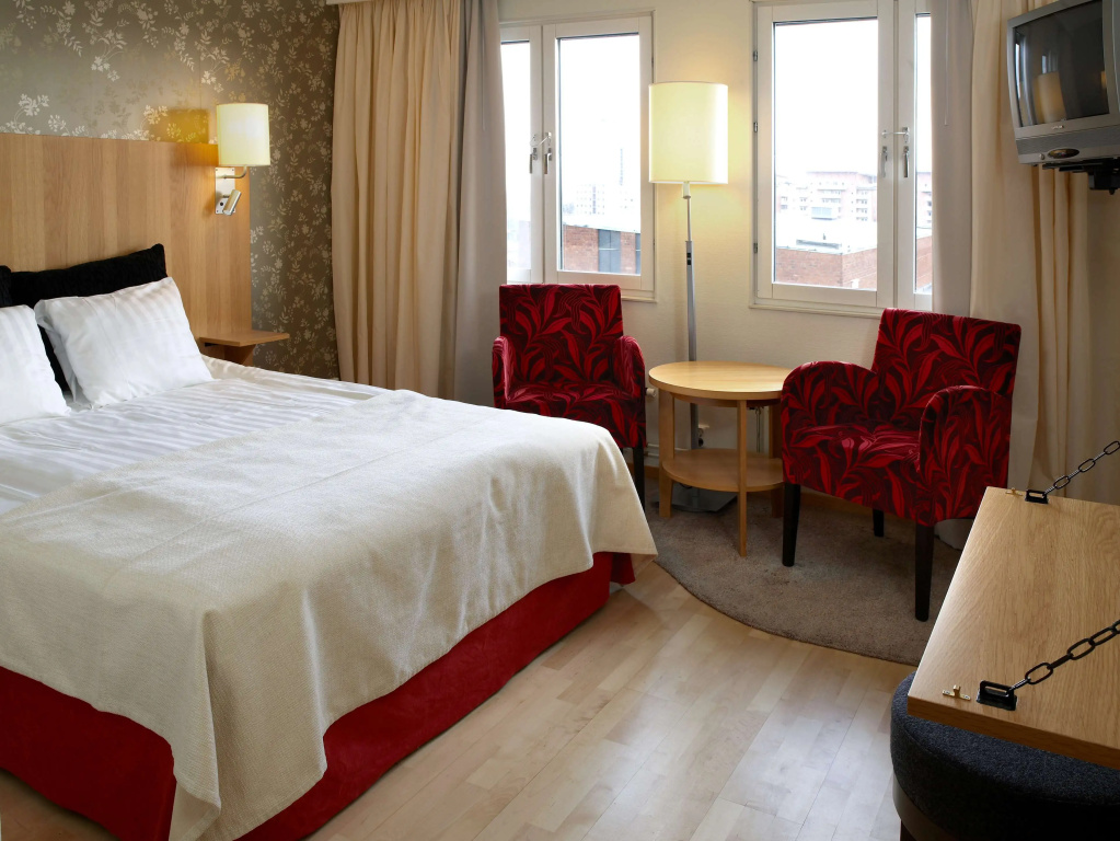 Standard Double room (full double bed)