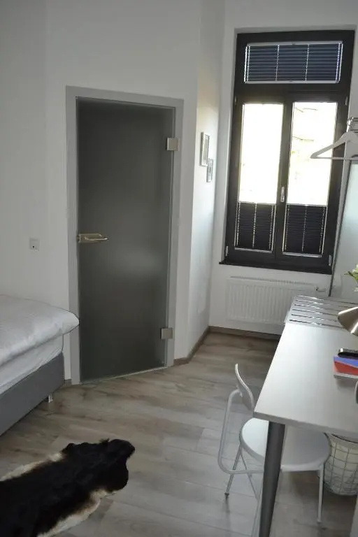Stilvoll - Café · Bistro · Hotel - Chambres