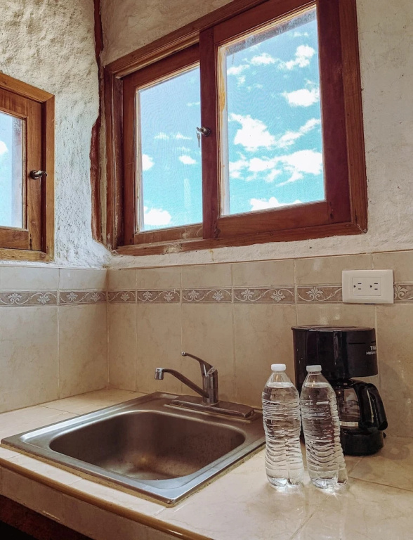 Standard Double room with balcony and with partial sea view (full double bed)