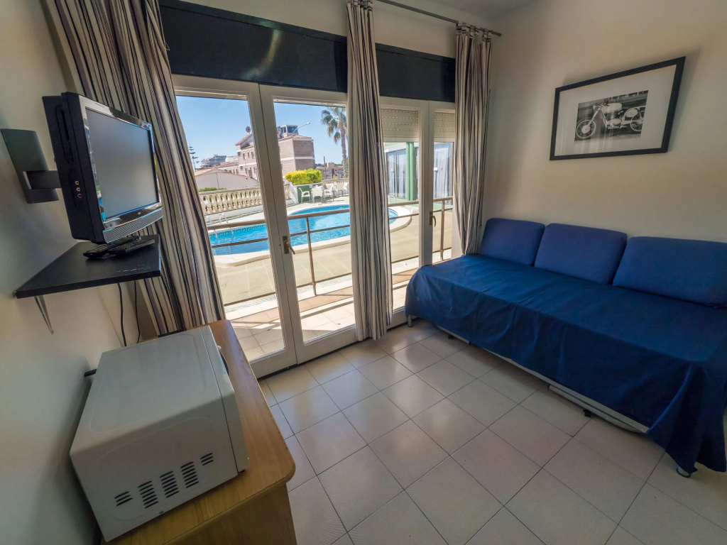 Balcony & Terrace