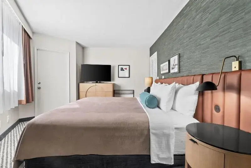 Royal Palace Westwood - Chambres