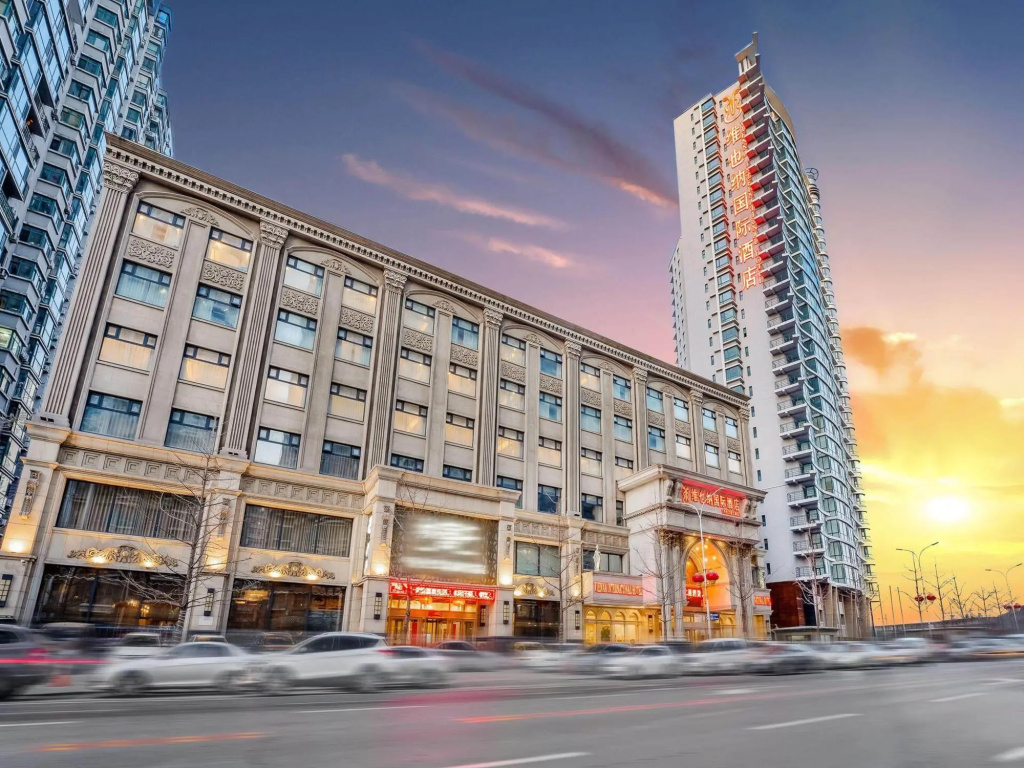 Vienna International Hotel (Dandong Jiangjing Zhidu) in Dandong