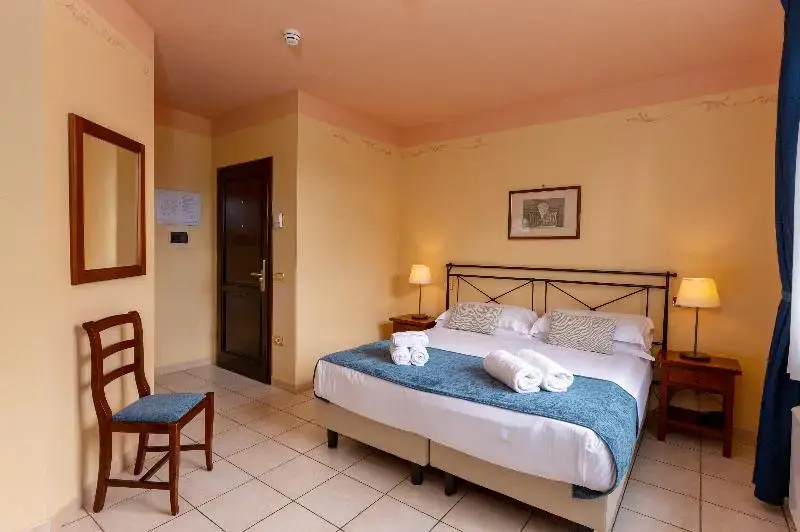 1 Bedroom Standard Double room (full double bed)