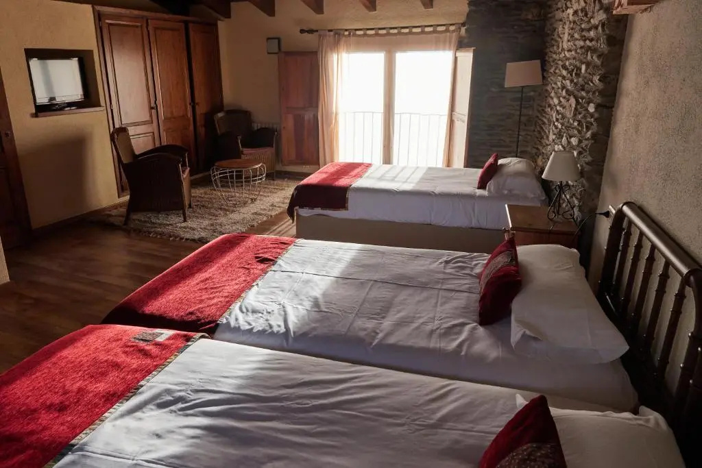 Suite with balcony