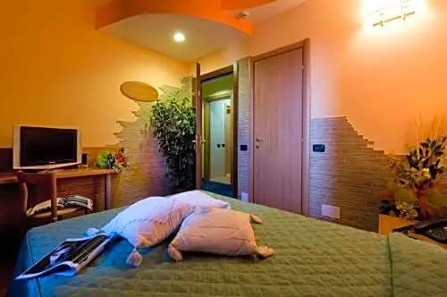 Hotel Ristorante Tre Leoni - Chambres