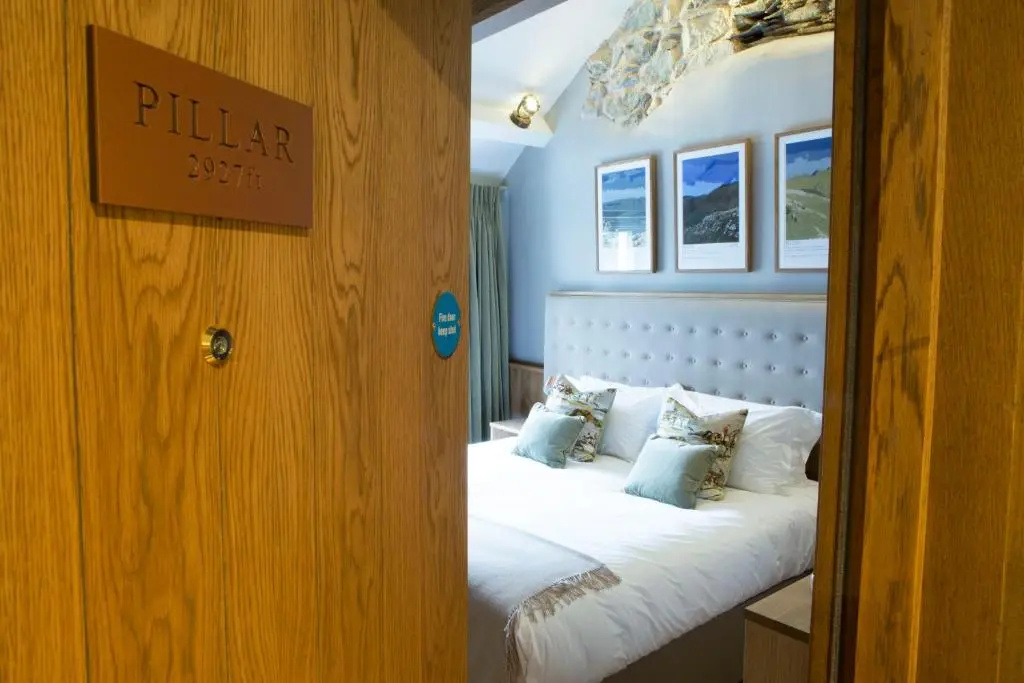 Deluxe Double room (full double bed)