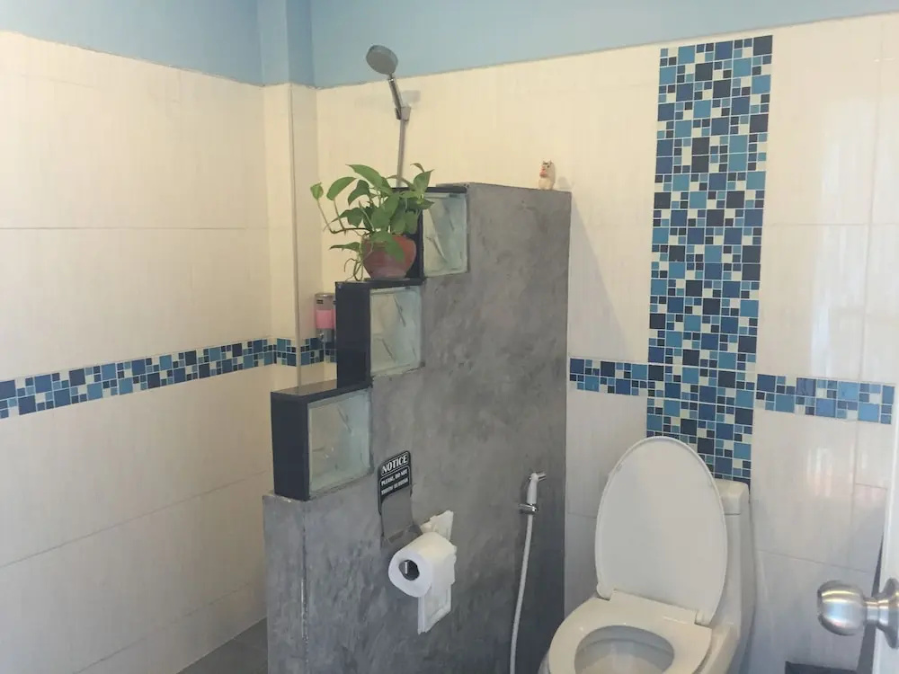 Baan Suan Ta Hotel - Chambres