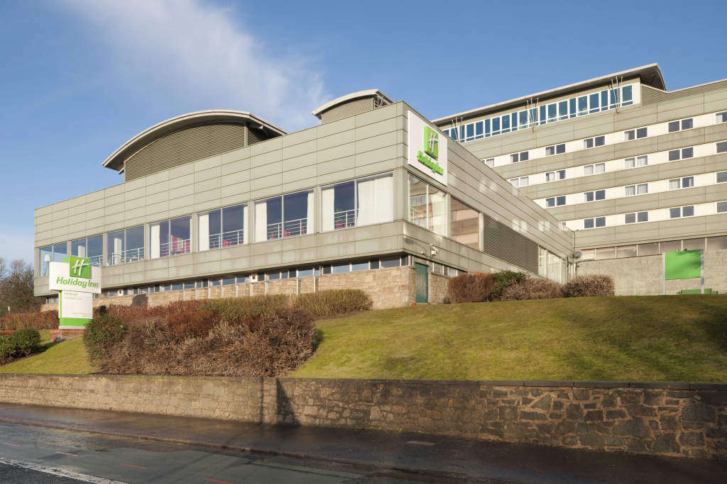 Holiday Inn Edinburgh Zoo by IHG