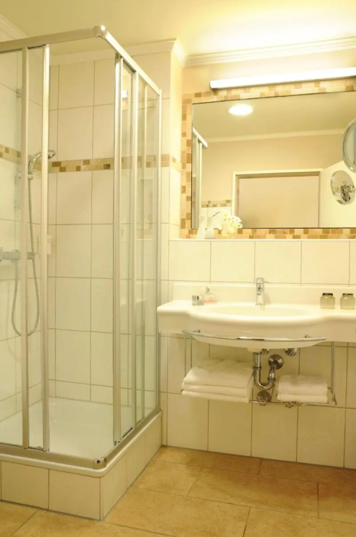 Hotel Zur Post Rohrdorf - Chambres