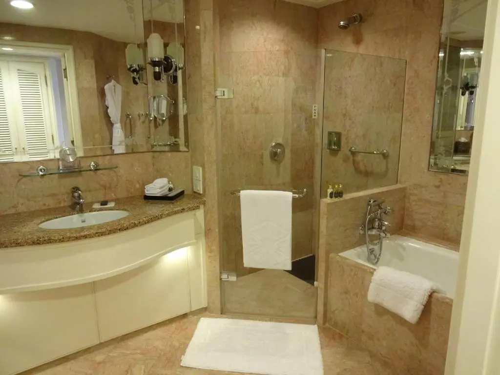 Taj Lands End - Chambres