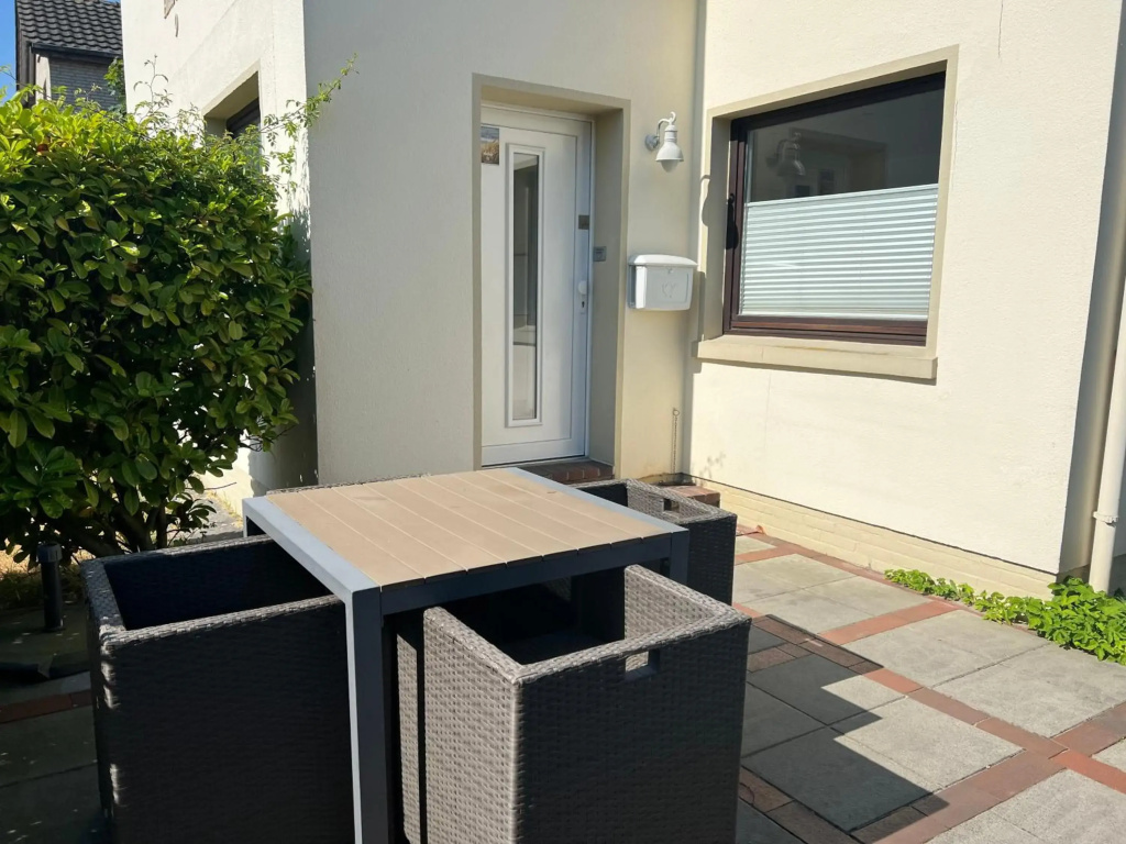 Meike 2 - Ebenerdige Wohnung mit Terrasse und kleinem Garten