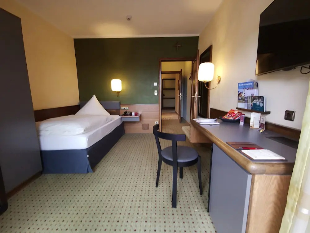 Hotel photo 6