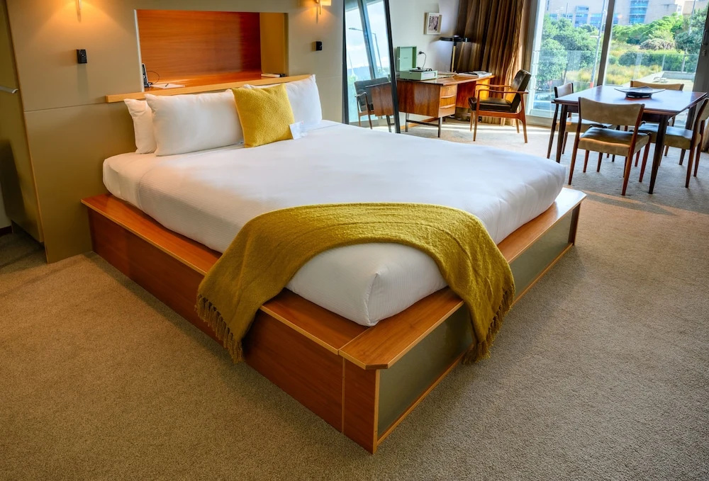 Suite with balcony