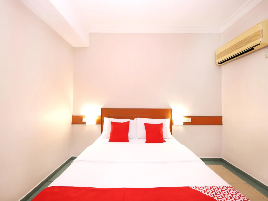 Standard Double room (full double bed)